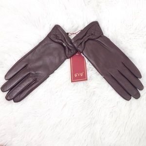Genuine Leather Gloves with Bow Detailing Size 8